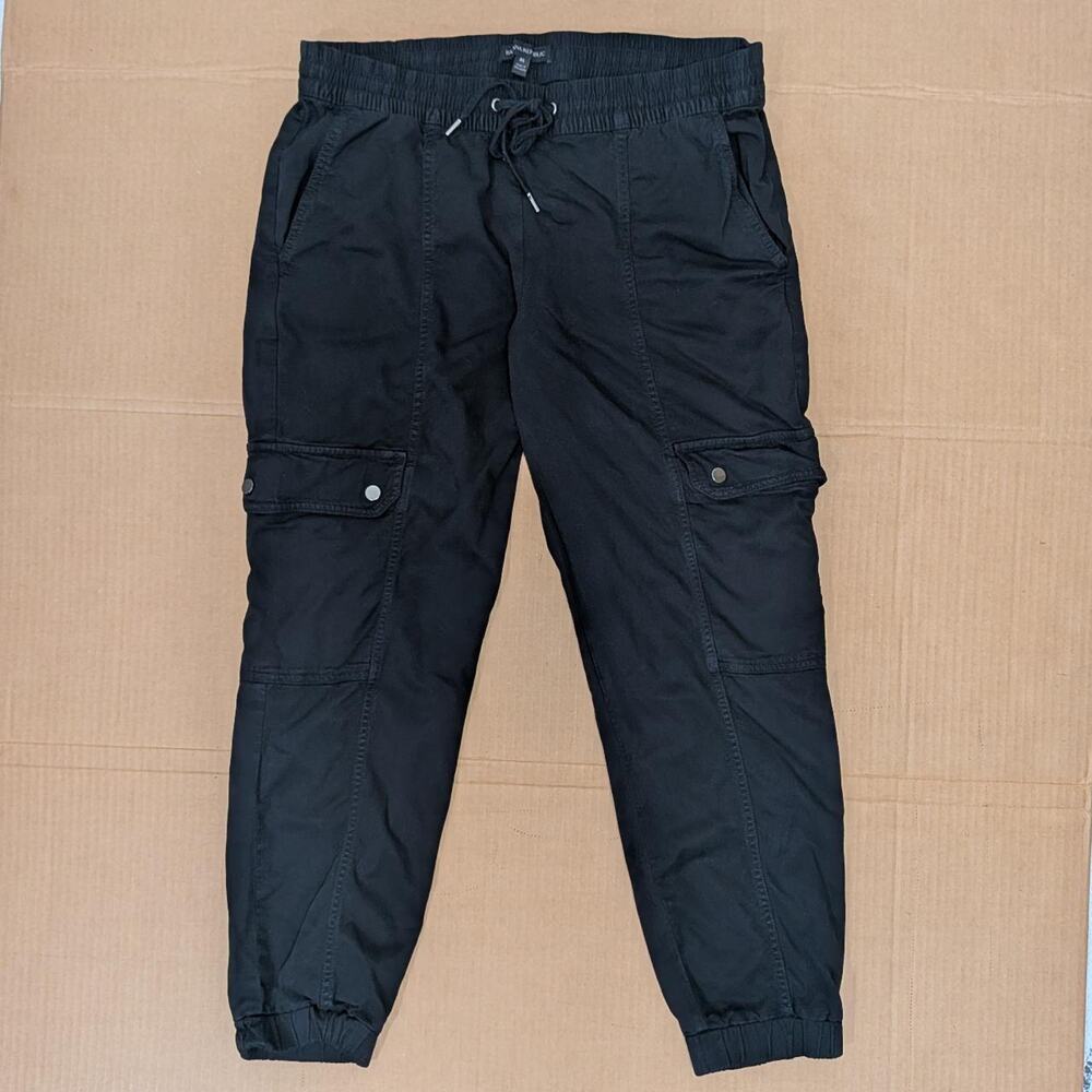 Black Utility Gorpcore Cargo Jogger Pants, Size M
